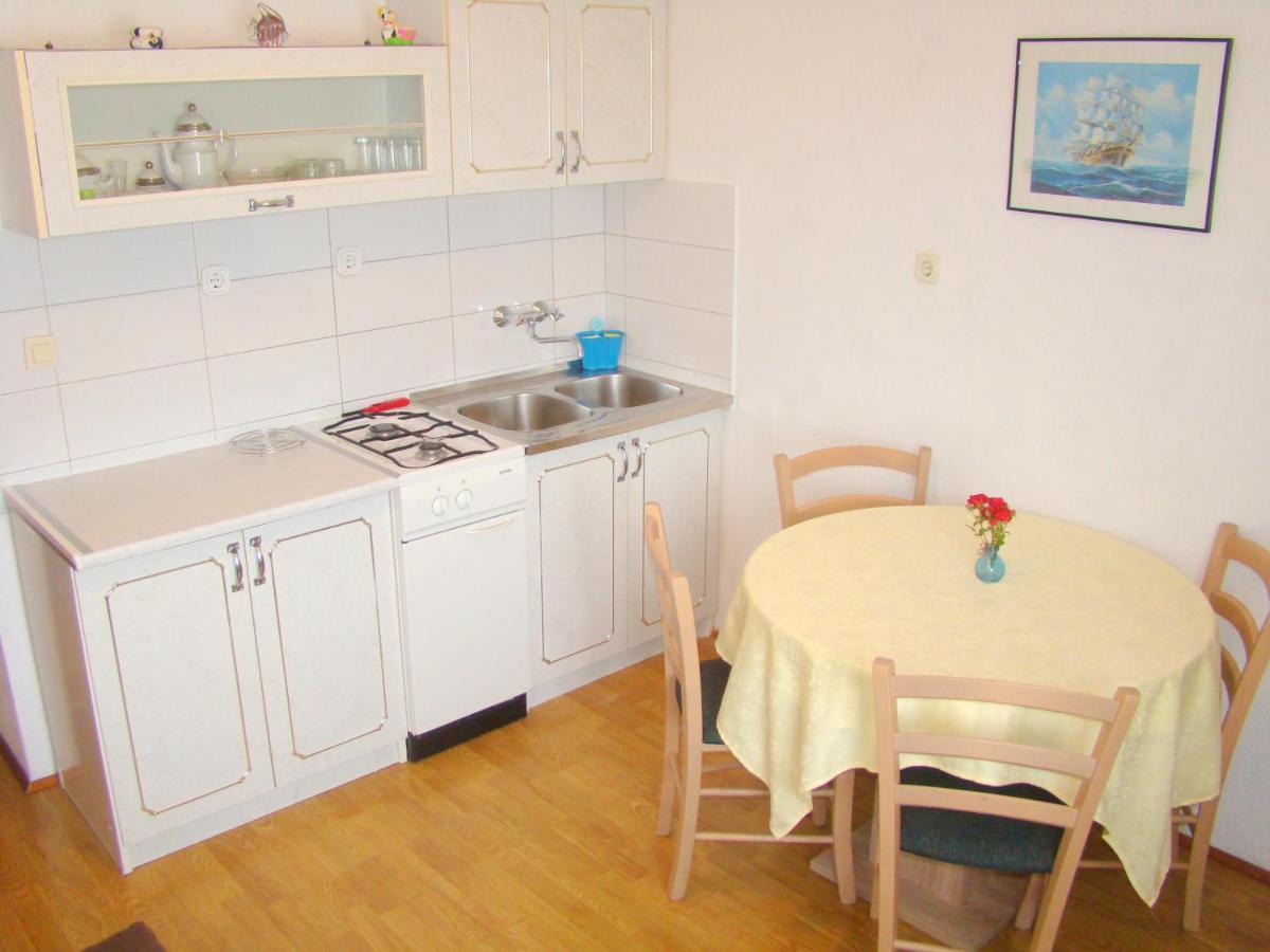 Apartments Ruza Vodice Exteriör bild