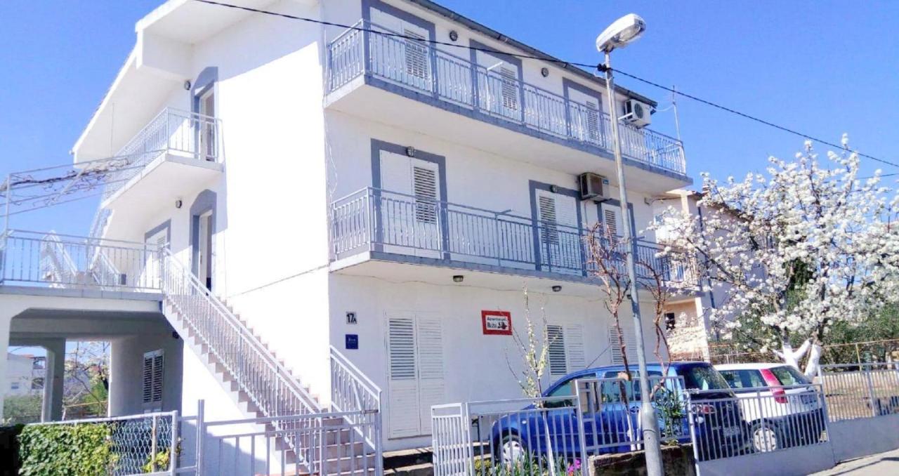Apartments Ruza Vodice Exteriör bild